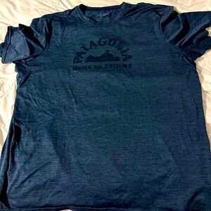 Patagonia capilene baselayer t shirt mens xl like new great condition